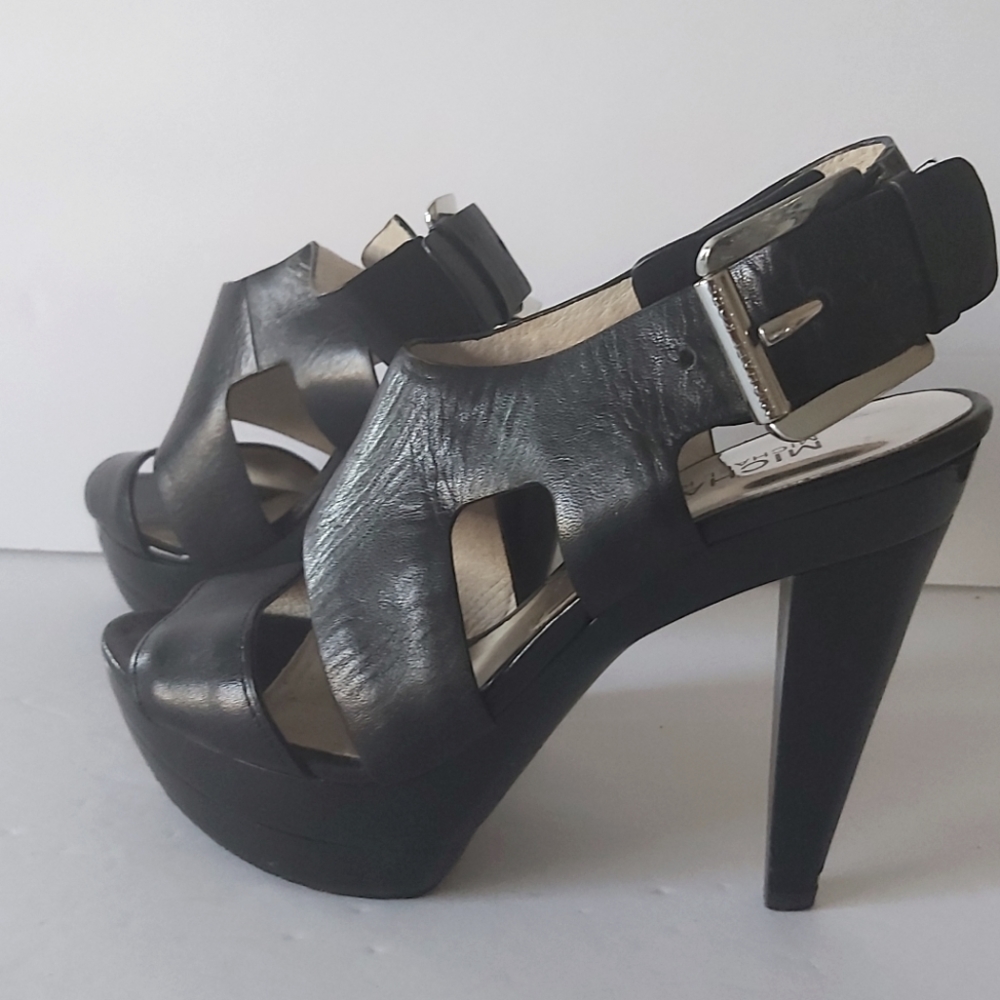 Michael Kors sandale Size 5 M